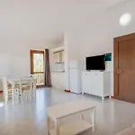 Апарт-отель Isa - With Swimming Pool In Costa Serena Just 700 Mt From The Sea Порто-Рафаэль